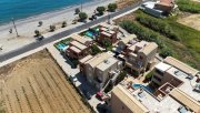 Maleme Kreta, Maleme: Villa am Meer zu verkaufen - Teil einer Anlage Haus kaufen